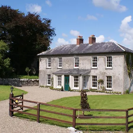 Inchiquin House, Period In The Heart Of The Burren Corofin (Clare)