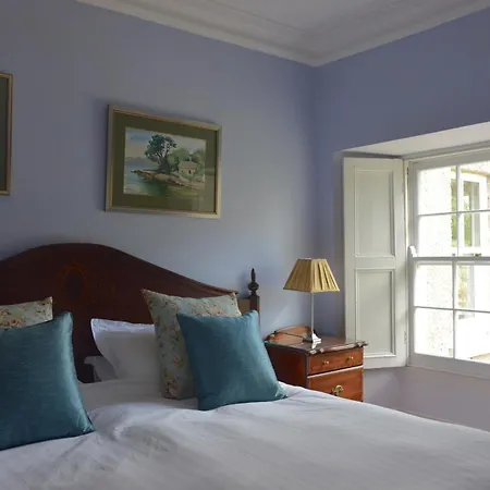 Inchiquin House, Period In The Heart Of The Burren Holiday home *