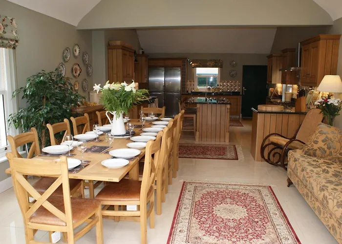 Vakantiehuis Inchiquin House, Period In The Heart Of The Burren *